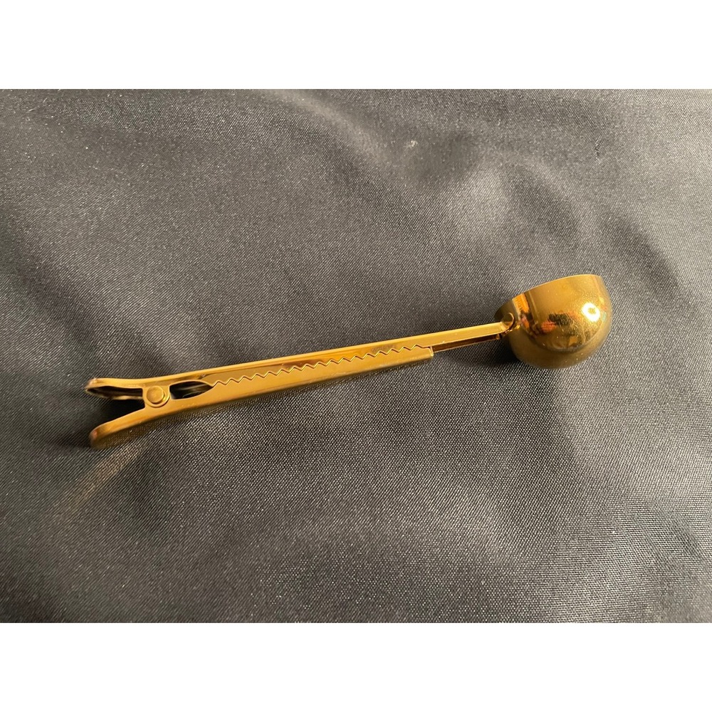 Gold Coffee Scoop with Bag Clip Handle Long Metal Measuring Spoon 2-in-1 Tool